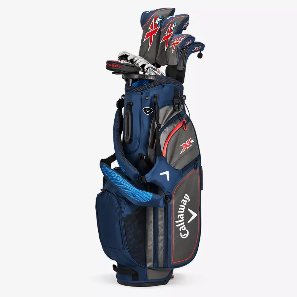 Callaway XR bag with headcovers.